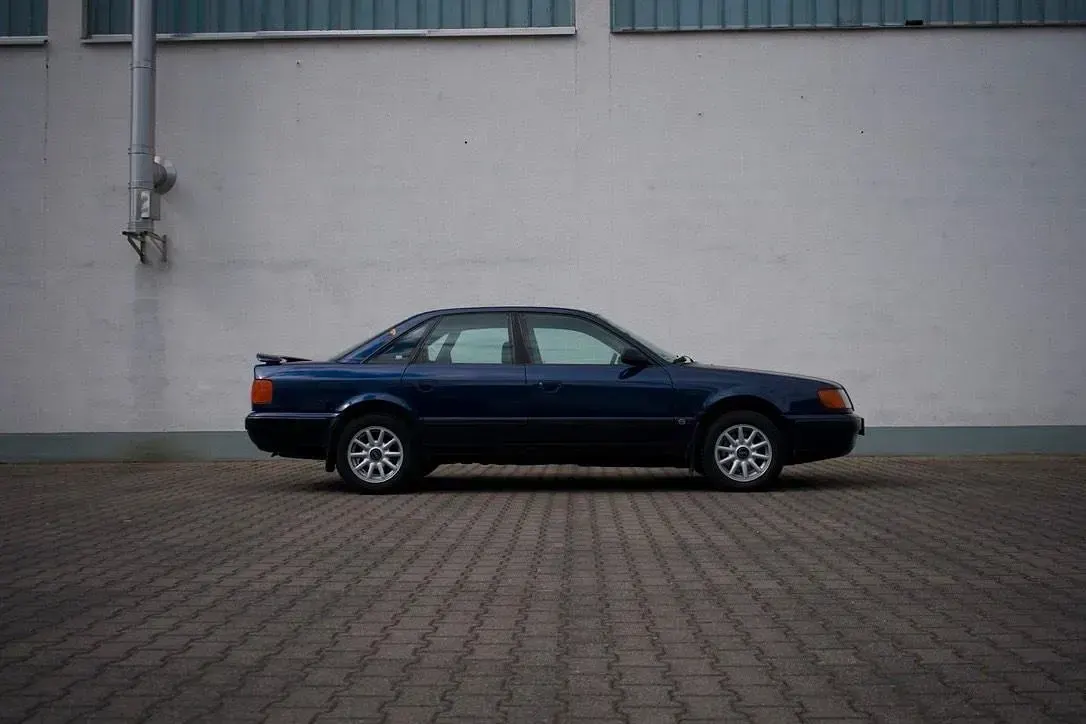 Gebraucht Audi 100 115 PS (84 kW) 1993 Blau Limousine