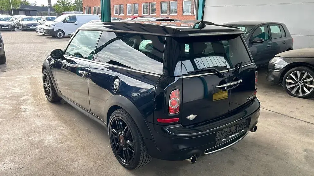 Gebraucht Mini Cooper S Clubman 184 PS (135 kW) 2011 Schwarz Kombi