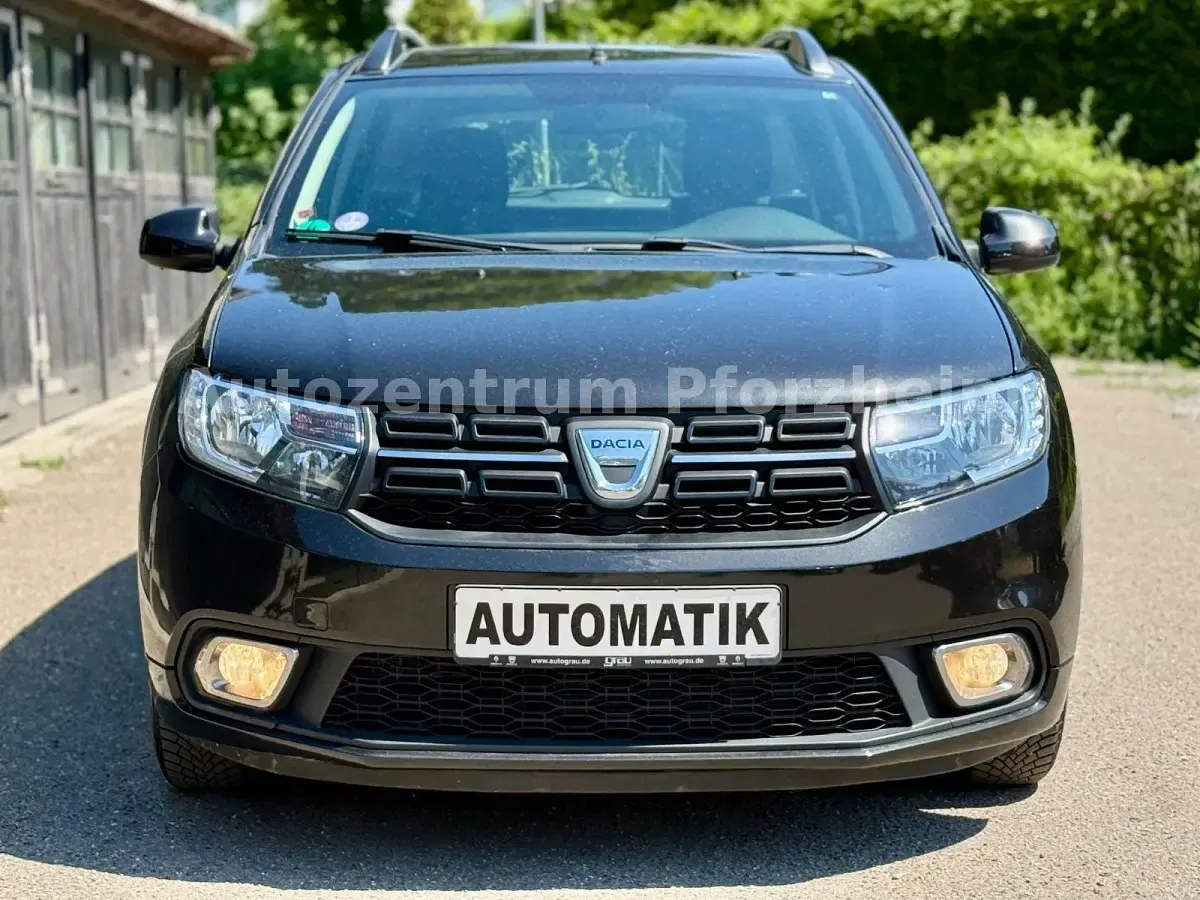 Gebraucht Dacia Logan 90 PS (66 kW) 2017 Schwarz Kombi