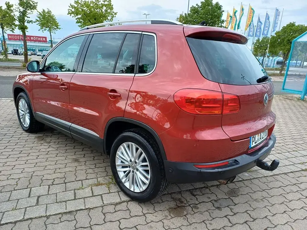 Gebraucht VW Tiguan 140 PS (102 kW) 2014 Rot SUV