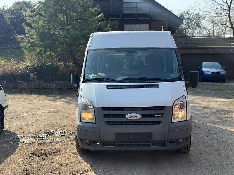 Gebraucht Ford Transit 110 PS (80 kW) 2006 Weiß Van