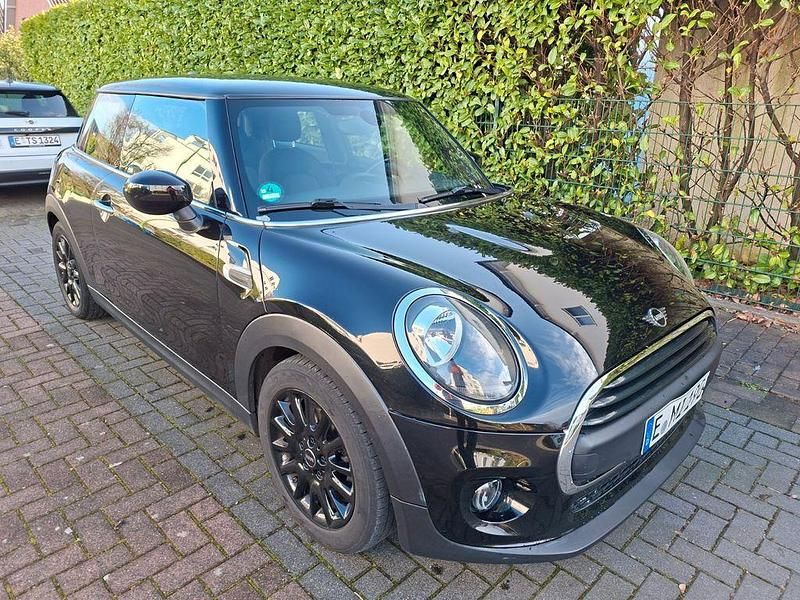 Schwarz Gebraucht 2019 Mini ONE Kleinwagen | 12.490 € (Guter Preis) - Bild 1/4