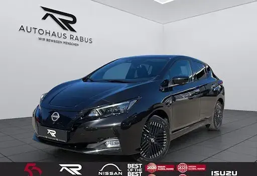 Gebraucht Nissan Leaf N-Connecta 160 kW (218 PS) 2023 Schwarz Kleinwagen