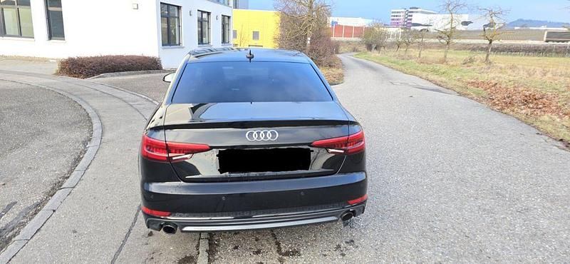 Gebraucht Audi A4 Sport 190 PS (139 kW) 2016 Schwarz Limousine