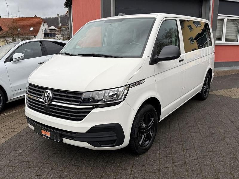 Gebraucht VW Multivan 150 PS (110 kW) 2021 Candyweiss Van