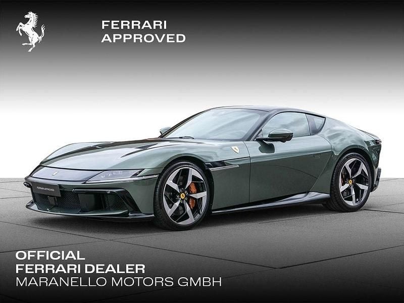 Gebraucht Ferrari 12 Cilindri 829 PS (609 kW) 2025 Verde toscana Coupé