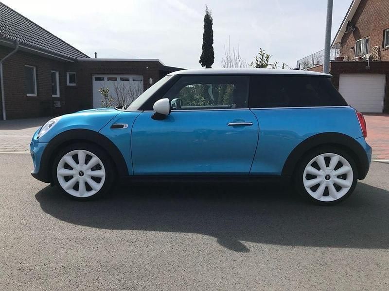 Gebraucht Mini Cooper 136 PS (100 kW) 2017 Blau Kleinwagen