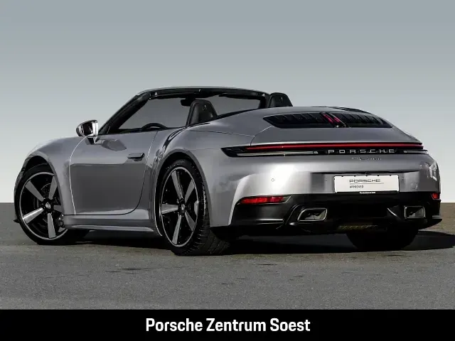 Gebraucht Porsche 911 Carrera Cabriolet 394 PS (289 kW) 2025 Silber Cabrio