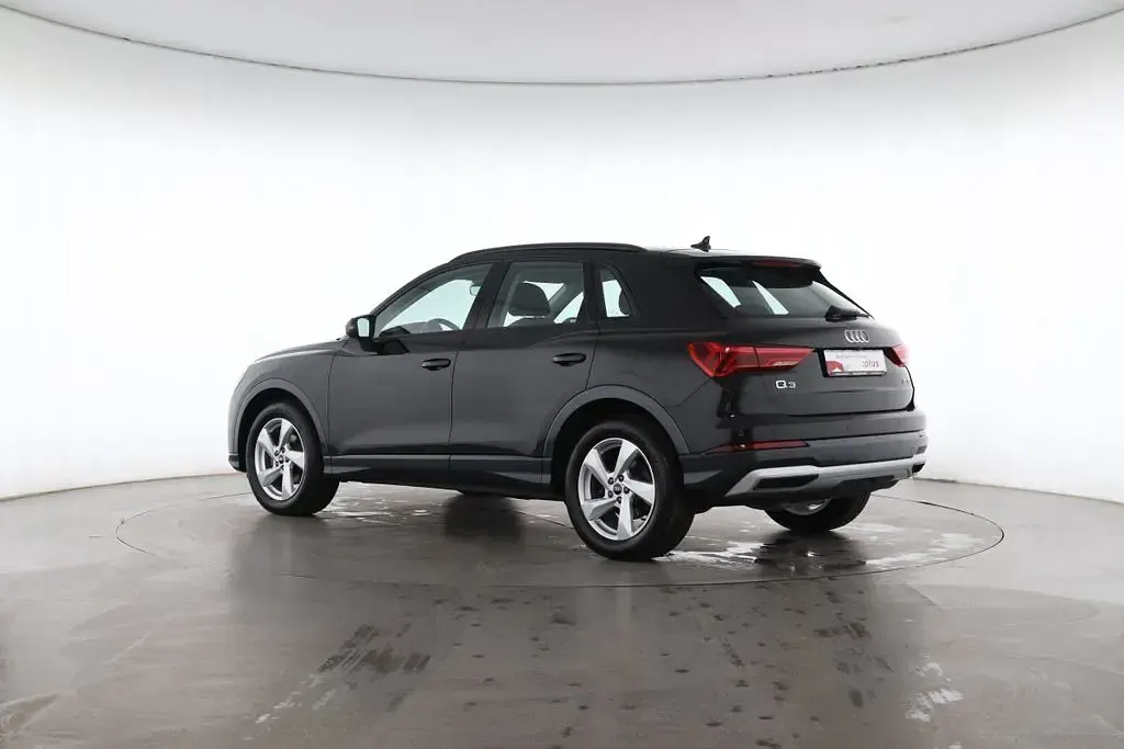 Gebraucht Audi Q3 Advanced 150 PS (110 kW) 2025 Schwarz SUV