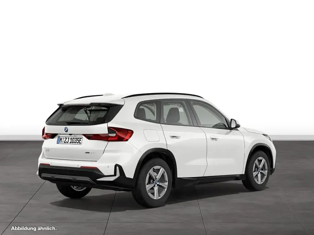 Gebraucht BMW X1 Shadowline 326 PS (239 kW) 2025 Mineralweiß metallic SUV