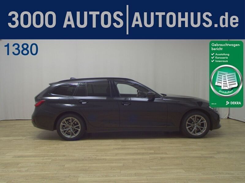 Schwarz Gebraucht 2021 BMW 320 Sport Line Kombi | 19.480 € (Superpreis) - Bild 1/4