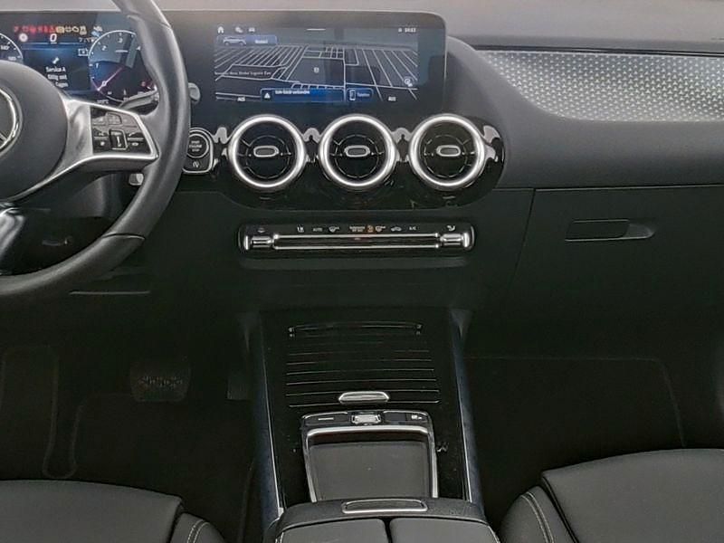 Gebraucht Mercedes GLA200 Advanced 150 PS (110 kW) 2025 Unilack polarweiß SUV