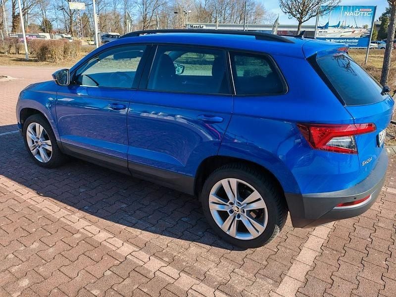 Gebraucht Skoda Karoq Style 150 PS (110 kW) 2019 Blau SUV
