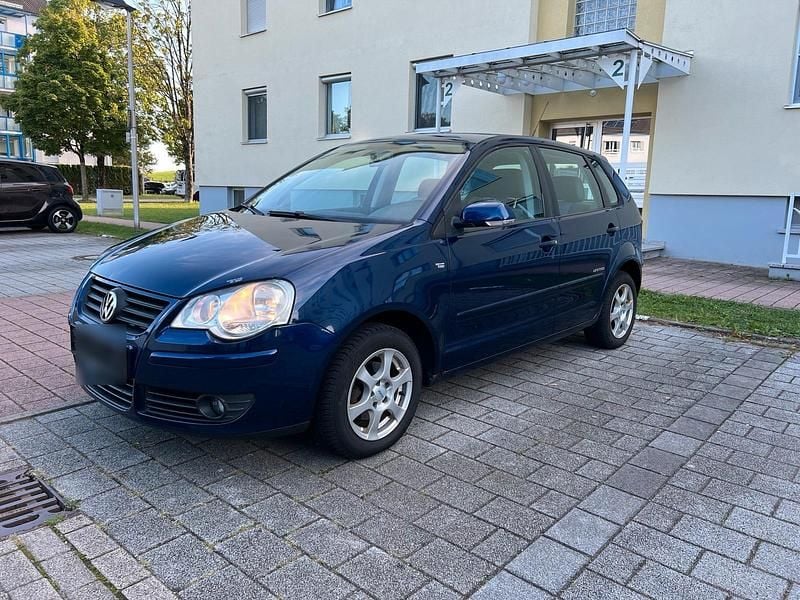 Blau Gebraucht 2009 VW Polo United Limousine | 2.600 € (Fairer Preis) - Bild 1/4