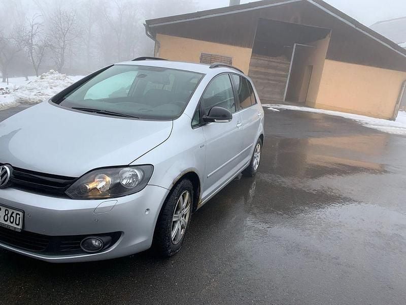Gebraucht VW Golf Plus Cross Match 105 PS (77 kW) 2012 Silber Van / Kleinbus