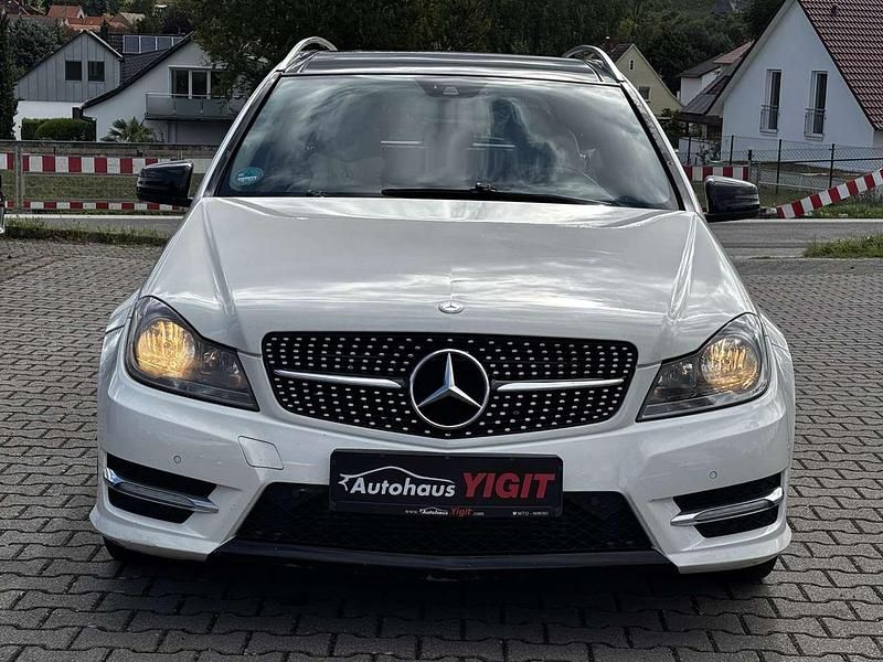 Gebraucht Mercedes C220 170 PS (125 kW) 2011 Weiß Kombi