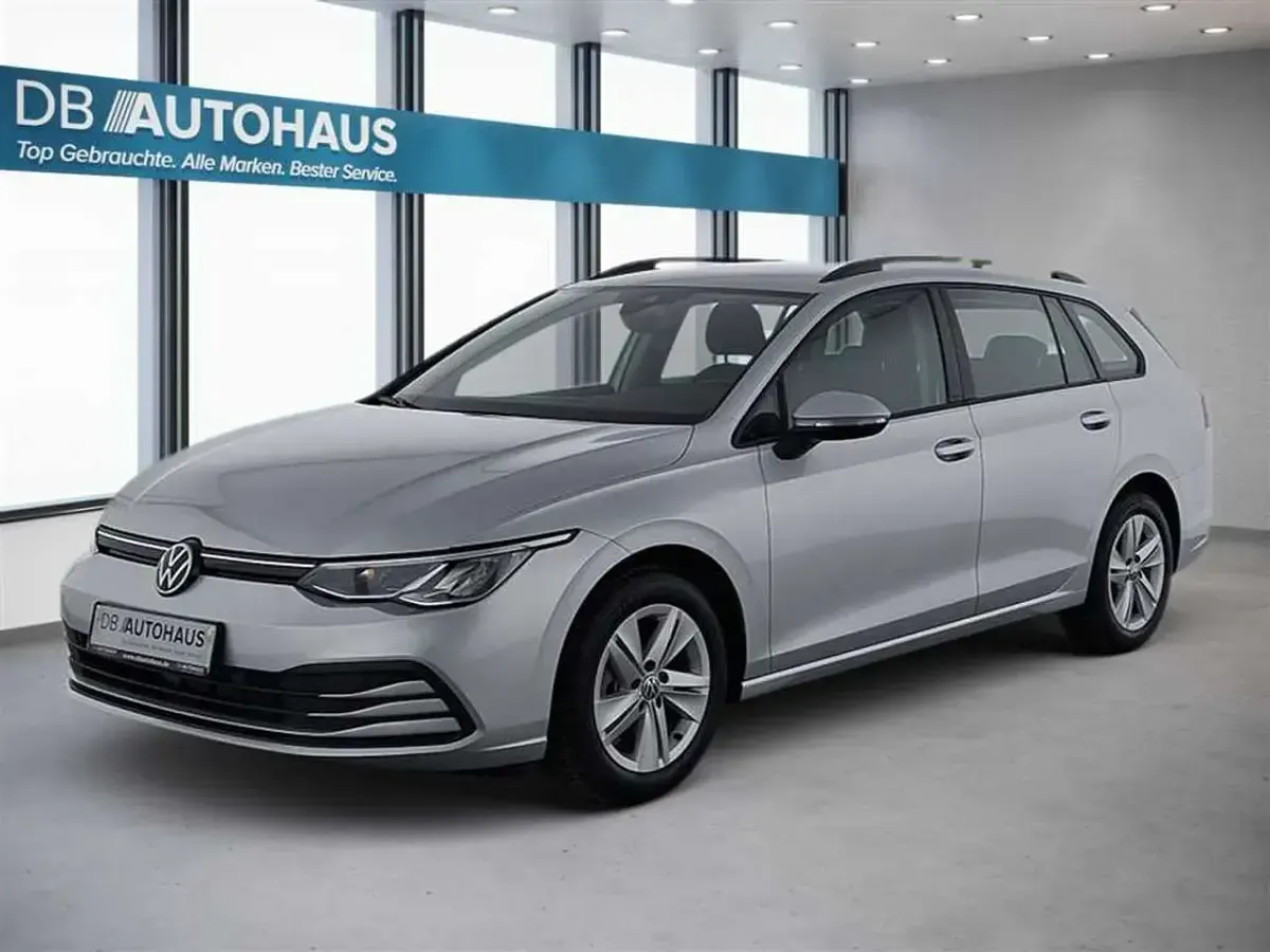 Gebraucht VW Golf VIII Life 110 PS (80 kW) 2024 Kombi