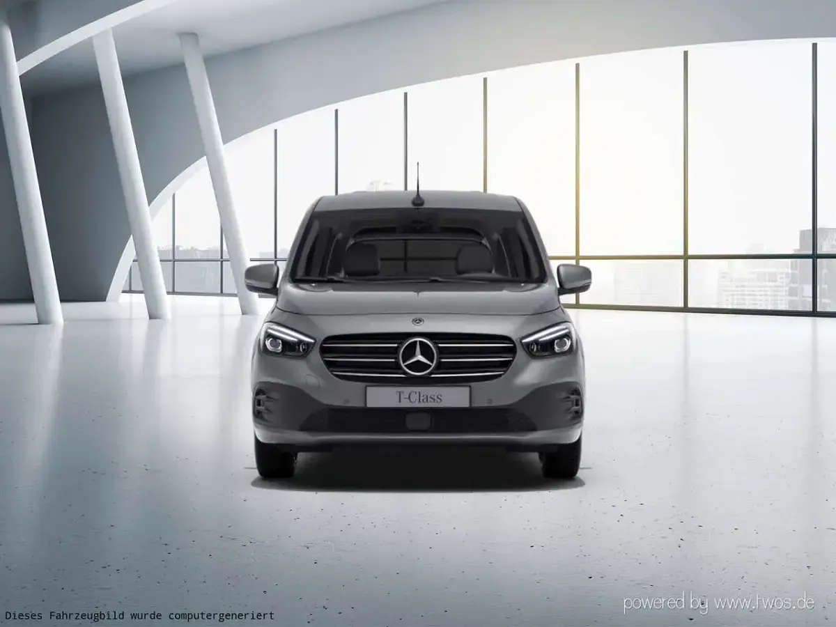 Gebraucht Mercedes T180 Progressive 116 PS (85 kW) 2025 Chromitgrau metallic Van / Kleinbus