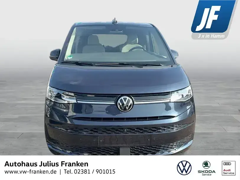 Second-hand VW Multivan Life 150 CP (110 kW) 2025 Albastru Monovolum
