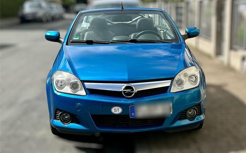 Blau Gebraucht 2005 Opel Tigra Cabrio | 1.666 € (Fairer Preis) - Bild 1/4