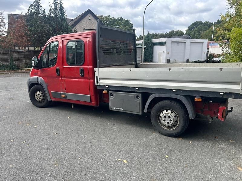 Gebraucht Fiat Ducato 158 PS (116 kW) 2010 Rot Van