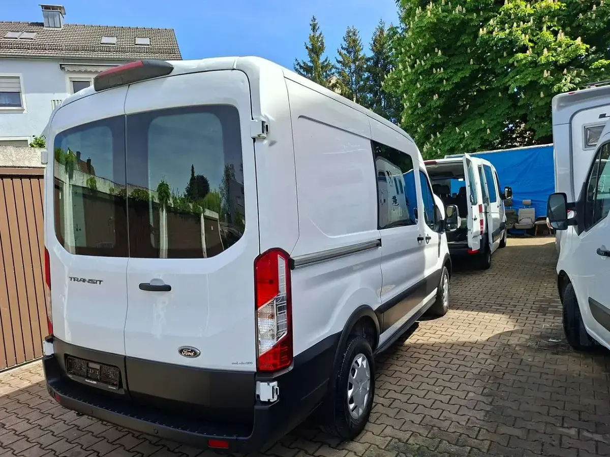 Usata Ford Transit Trend 131 CV (96 kW) 2023 Bianco Monovolume