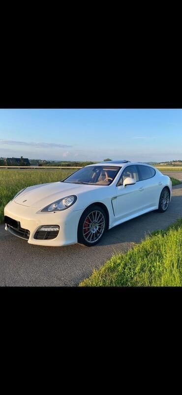 Weiß Gebraucht 2011 Porsche Panamera 4 Limousine | 22.000 € (Fairer Preis) - Bild 1/4