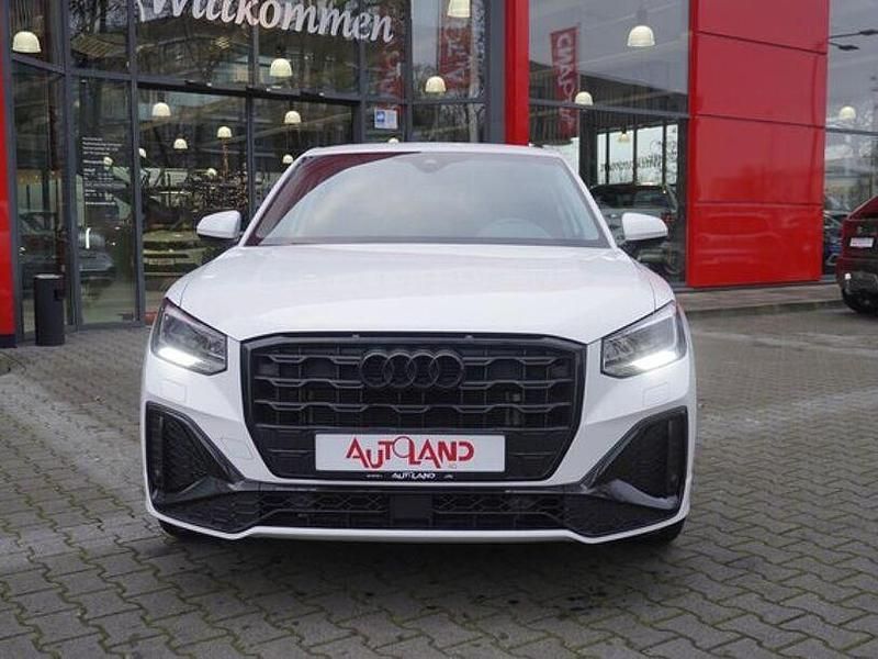 Gebraucht Audi Q2 S-Line 150 PS (110 kW) 2023 Weiß SUV