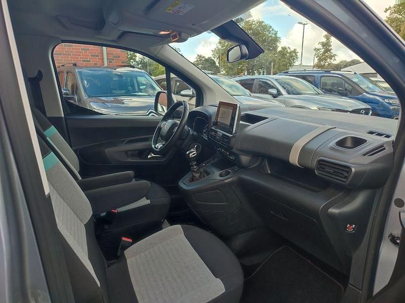 Gebraucht Citroën Berlingo PureTech 110 PS (80 kW) 2019 Grau Van / Kleinbus