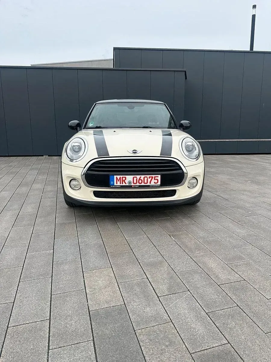 Gebraucht Mini Cooper 136 PS (100 kW) 2015 Weiß Kleinwagen