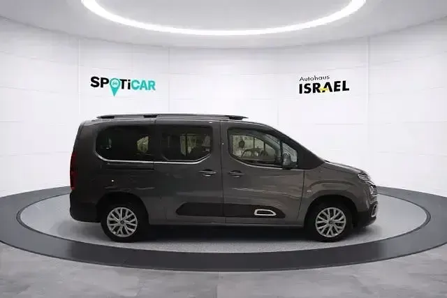 Gebraucht Citroën Berlingo Shine 131 PS (96 kW) 2019 Platinum grau Van / Kleinbus
