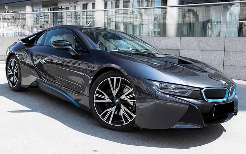 Gebraucht 2016 BMW i8 Coupé | 53.950 € (Fairer Preis) - Bild 1/4