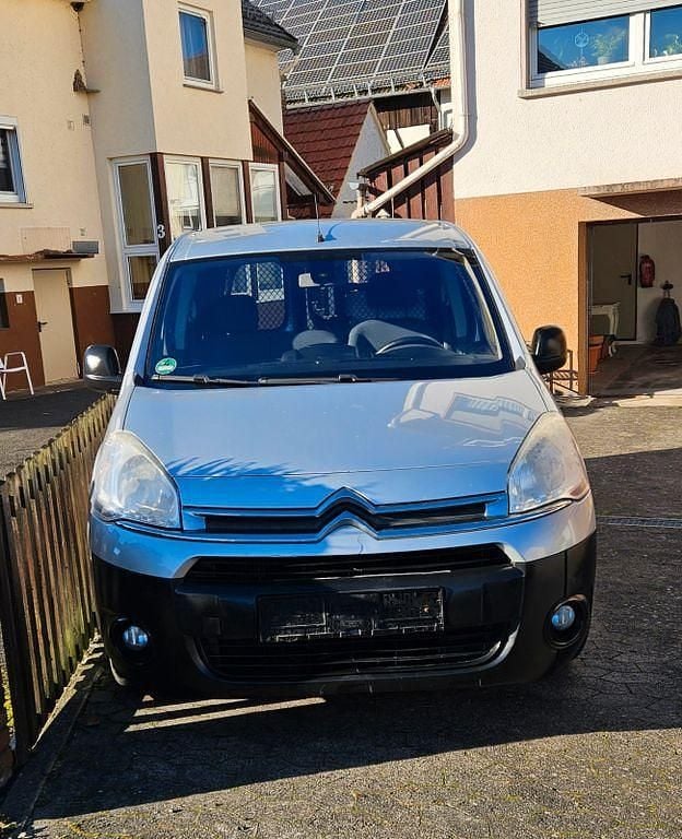 Gebraucht Citroën Berlingo SELECTION 90 PS (66 kW) 2014 Grau Van / Kleinbus