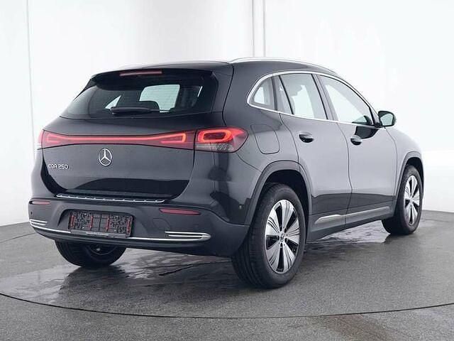 Gebraucht Mercedes EQA250 Progressive 139 kW (190 PS) 2023 Schwarz SUV