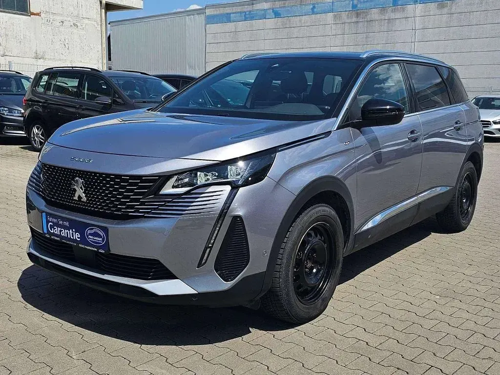 Gebraucht Peugeot 5008 GT 131 PS (96 kW) 2024 Lack grau artense/metallic SUV