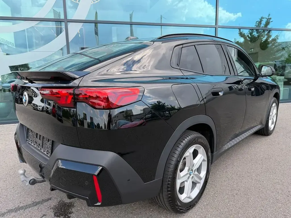 Gebraucht BMW X2 Performance 163 PS (119 kW) 2025 Schwarz SUV