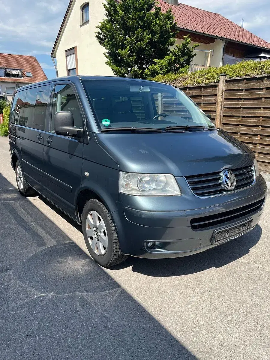 Gebraucht VW T5 174 PS (127 kW) 2003 Grau Van