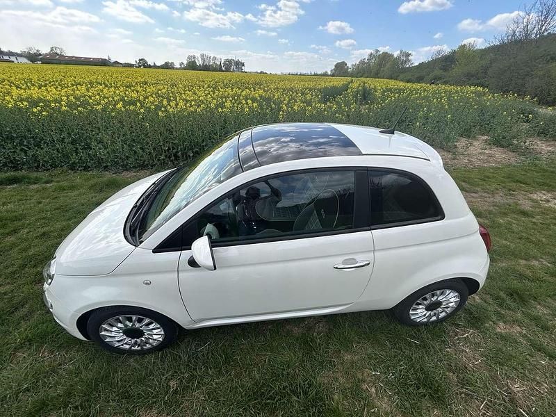 Gebraucht Fiat 500 Lounge 69 PS (50 kW) 2020 Weiß Limousine