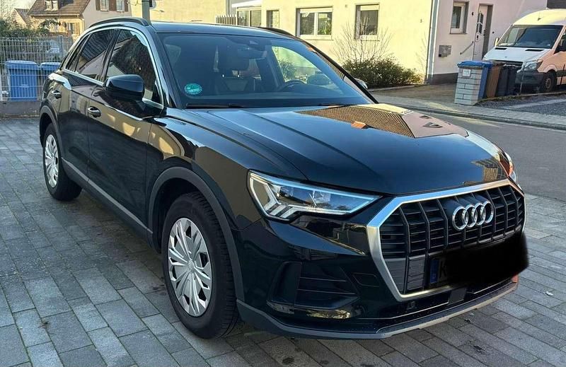 Schwarz Gebraucht 2020 Audi Q3 SUV | 22.000 € (Superpreis) - Bild 1/4