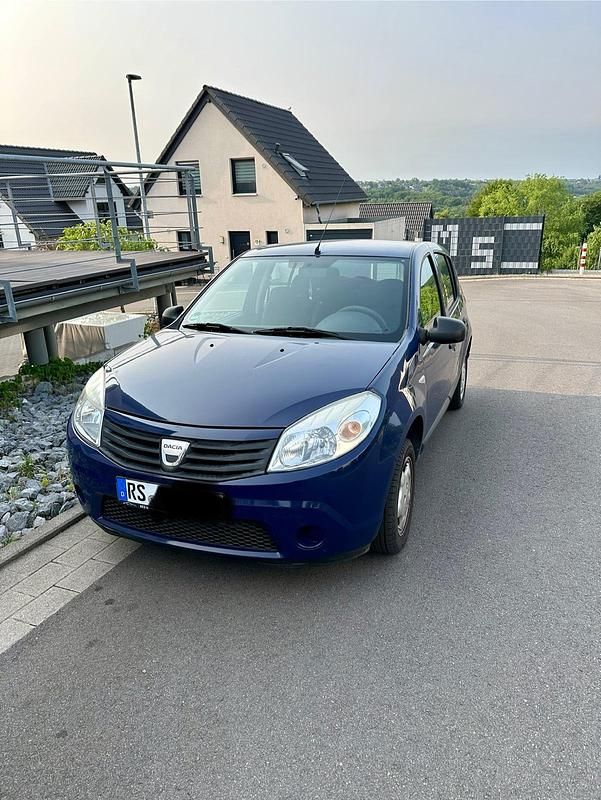 Blau Gebraucht 2009 Dacia Sandero Kleinwagen | 1.100 € (Superpreis) - Bild 1/4