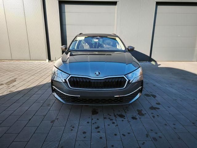 Neu Skoda Octavia 150 PS (110 kW) 2026 Grau Kombi