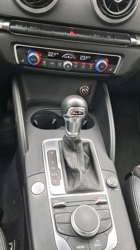 Gebraucht Audi A3 140 PS (102 kW) 2014 Weiß Limousine