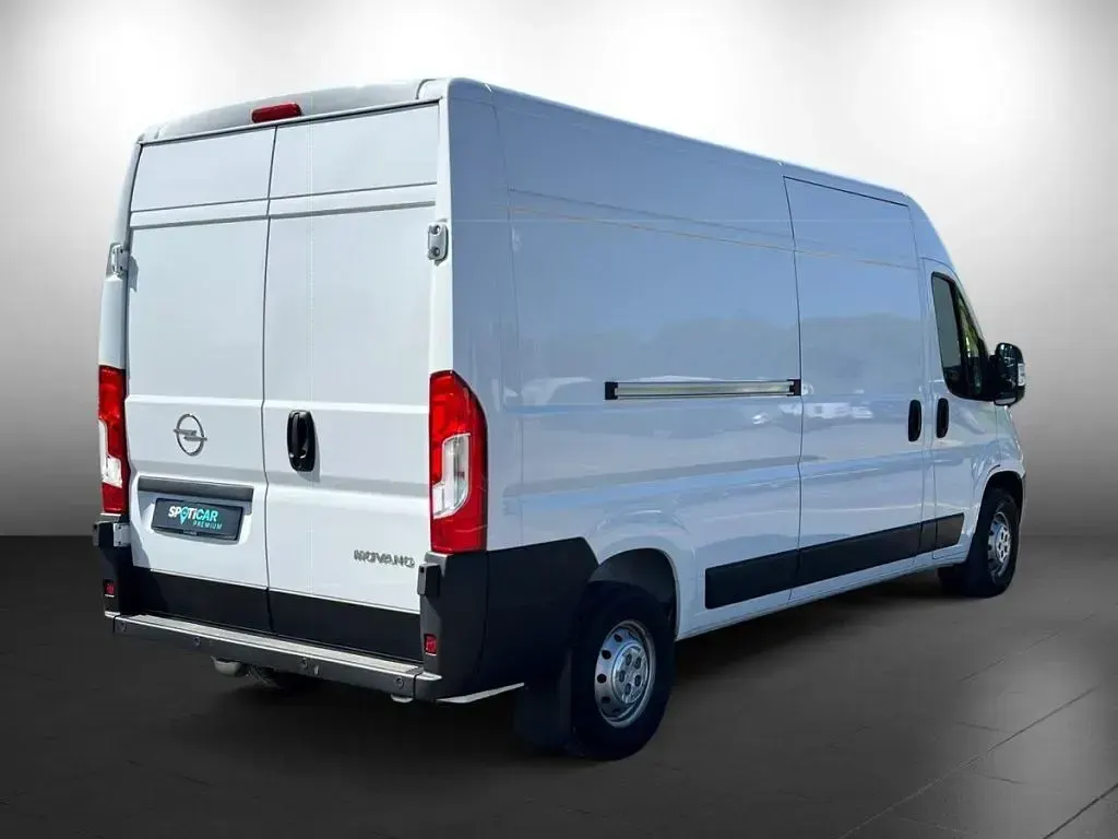 Gebraucht Opel Movano Selection 140 PS (102 kW) 2024 Weiß Van