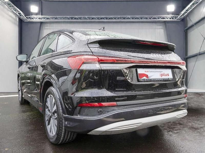 Gebraucht Audi Q4 e-tron 219 kW (299 PS) 2022 Mythosschwarz SUV