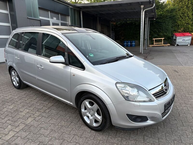 Silber Gebraucht 2008 Opel Zafira Innovation Van / Kleinbus | 4.990 € (Fairer Preis) - Bild 1/4