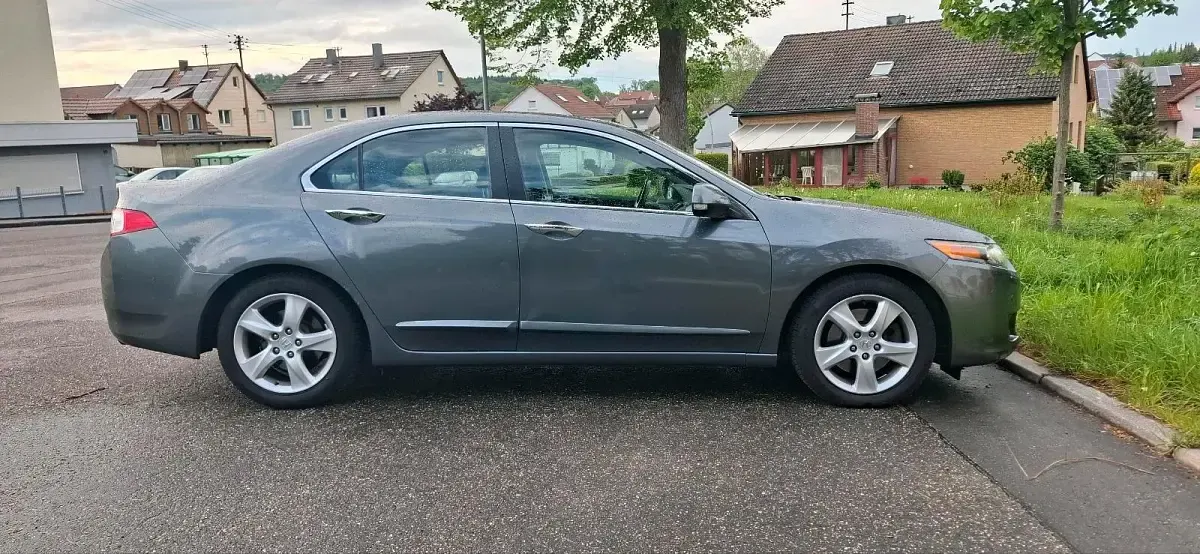 Gebraucht Honda Accord 201 PS (147 kW) 2008 Grau Limousine