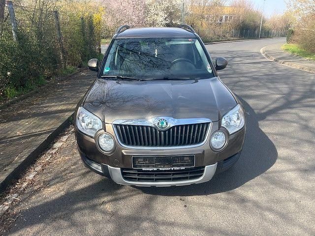 Gebraucht Skoda Yeti Plus Edition 110 PS (80 kW) 2012 Braun SUV