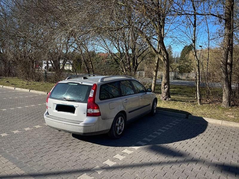 Gebraucht Volvo V50 125 PS (91 kW) 2005 Silber Kombi