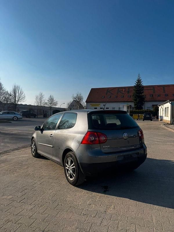 Gebraucht VW Golf Goal 102 PS (75 kW) 2006 Grau Coupé