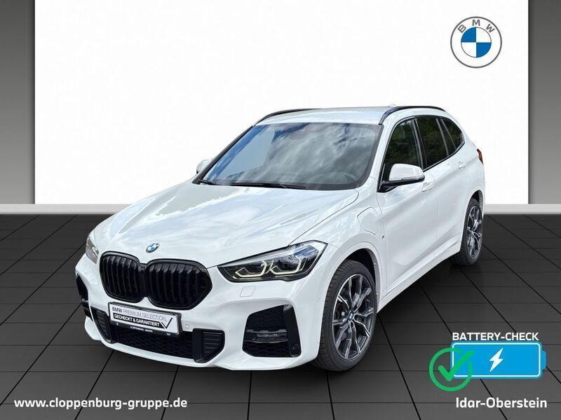 Alpinweiß uni Gebraucht 2020 BMW X1 M Sport SUV | 26.125 € (Fairer Preis) - Bild 1/4